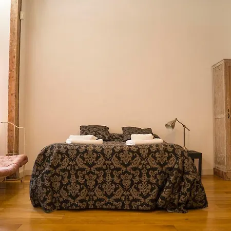 Apartment Alfama Chic 2 Lisbon