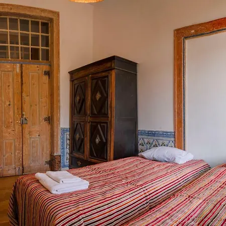 Apartment Alfama Chic 2