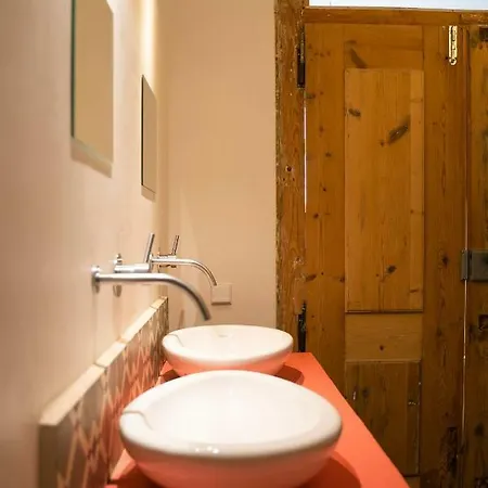 Apartment Alfama Chic 2
