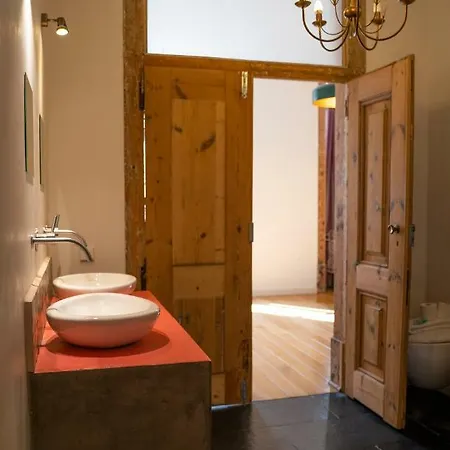 Apartment Alfama Chic 2